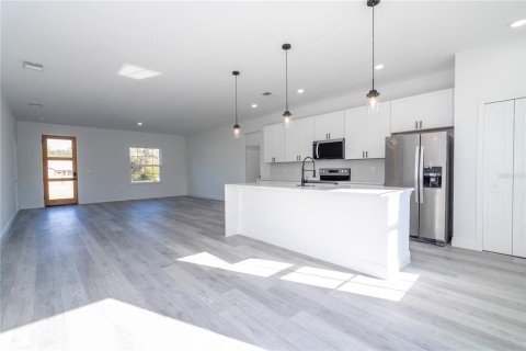 Casa en venta en Ocala, Florida, 4 dormitorios, 164.81 m2 № 1906625 - foto 6