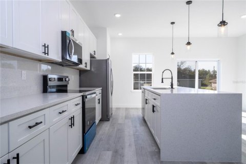 Casa en venta en Ocala, Florida, 4 dormitorios, 164.81 m2 № 1906625 - foto 9