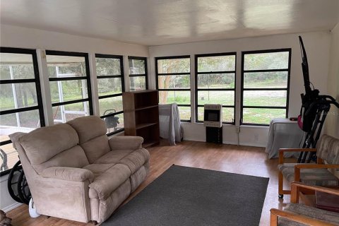 Casa en venta en Ocklawaha, Florida, 3 dormitorios, 1032.05 m2 № 1904886 - foto 16