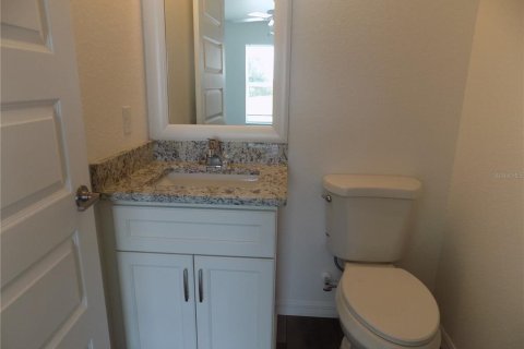 House in Punta Gorda, Florida 3 bedrooms, 114.08 sq.m. № 2338976 - photo 8