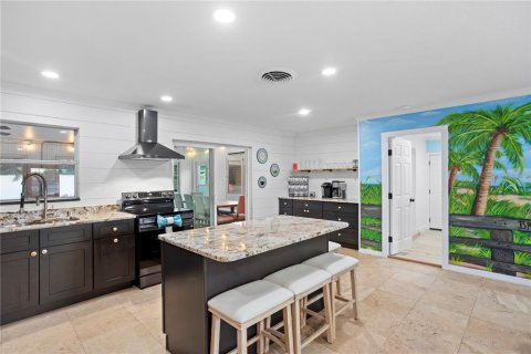 House in Bradenton, Florida 4 bedrooms, 183.57 sq.m. № 2427396 - photo 21