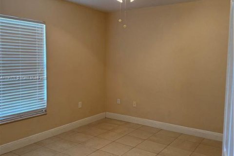House in Lehigh Acres, Florida 3 bedrooms № 1741778 - photo 18