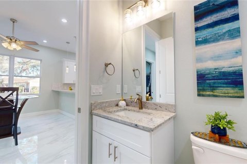 House in Saint Petersburg, Florida 4 bedrooms, 173.26 sq.m. № 1567095 - photo 27
