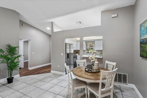 Casa en venta en Altamonte Springs, Florida, 3 dormitorios, 115.48 m2 № 1907638 - foto 7