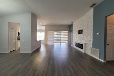 Casa en alquiler en Kissimmee, Florida, 3 dormitorios, 158.96 m2 № 1912318 - foto 21