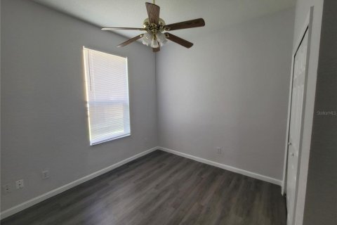 Casa en alquiler en Kissimmee, Florida, 3 dormitorios, 158.96 m2 № 1912318 - foto 16