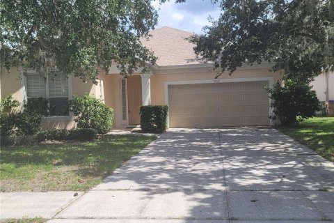 Casa en alquiler en Kissimmee, Florida, 3 dormitorios, 158.96 m2 № 1912318 - foto 1