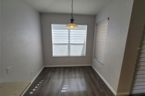 Casa en alquiler en Kissimmee, Florida, 3 dormitorios, 158.96 m2 № 1912318 - foto 18