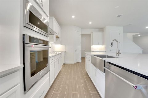House in Parrish, Florida 4 bedrooms, 287.9 sq.m. № 1219836 - photo 25