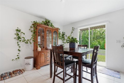 House in Lakeland, Florida 4 bedrooms, 179.86 sq.m. № 2207816 - photo 17