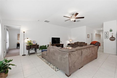 House in Lakeland, Florida 4 bedrooms, 179.86 sq.m. № 2207816 - photo 9
