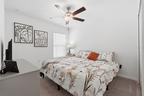 House in Lakeland, Florida 4 bedrooms, 179.86 sq.m. № 2207816 - photo 29