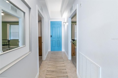 Condo in Punta Gorda, Florida, 3 bedrooms № 2214092 - photo 4