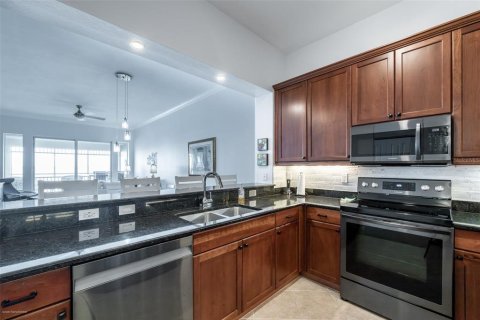 Condo in Punta Gorda, Florida, 3 bedrooms № 2214092 - photo 7