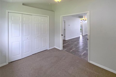 House in New Port Richey, Florida 3 bedrooms, 128.86 sq.m. № 1821391 - photo 11