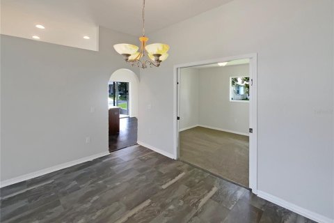 House in New Port Richey, Florida 3 bedrooms, 128.86 sq.m. № 1821391 - photo 4
