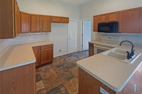 House in New Port Richey, Florida 3 bedrooms, 128.86 sq.m. № 1821391 - photo 19