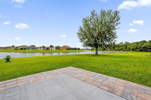 Villa ou maison à vendre à Kissimmee, Floride: 3 chambres, 138.42 m2 № 2349942 - photo 27