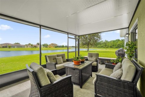 Villa ou maison à vendre à Kissimmee, Floride: 3 chambres, 138.42 m2 № 2349942 - photo 3