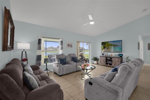 Villa ou maison à vendre à Kissimmee, Floride: 3 chambres, 138.42 m2 № 2349942 - photo 5