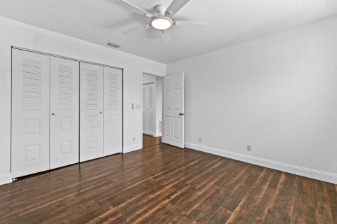 House in Boynton Beach, Florida 4 bedrooms, 267.74 sq.m. № 2088144 - photo 20