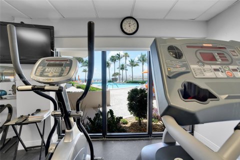 Condo in Fort Lauderdale, Florida, 2 bedrooms  № 1836654 - photo 21