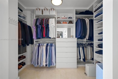 Copropriété à vendre à Fisher Island, Floride: 2 chambres, 181.16 m2 № 2048018 - photo 26