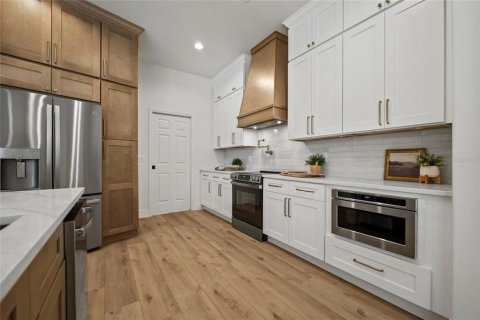 Casa en venta en Palm Harbor, Florida, 4 dormitorios, 262.54 m2 № 2384182 - foto 11