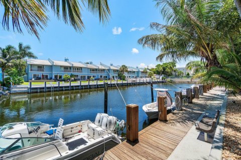 Copropriété à louer à Lighthouse Point, Floride: 2 chambres, 91.42 m2 № 2190271 - photo 30
