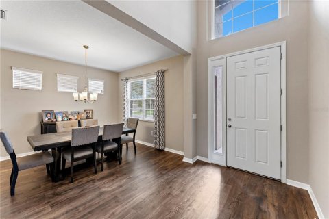 House in Spring Hill, Florida 5 bedrooms, 328.04 sq.m. № 1388781 - photo 5