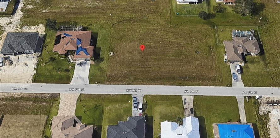 Land in Cape Coral, Florida № 1613087