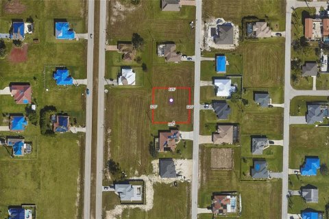 Land in Cape Coral, Florida № 1613087 - photo 9
