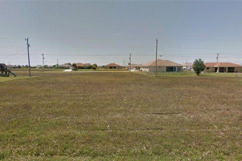 Land in Cape Coral, Florida № 1613087 - photo 6