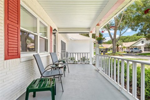 House in Ocala, Florida 2 bedrooms, 129.51 sq.m. № 1883243 - photo 5