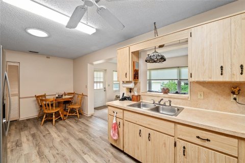 House in Ocala, Florida 2 bedrooms, 129.51 sq.m. № 1883243 - photo 14