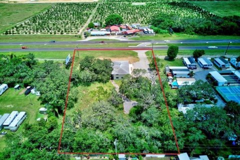 Commercial property in Sebring, Florida № 1962589 - photo 3