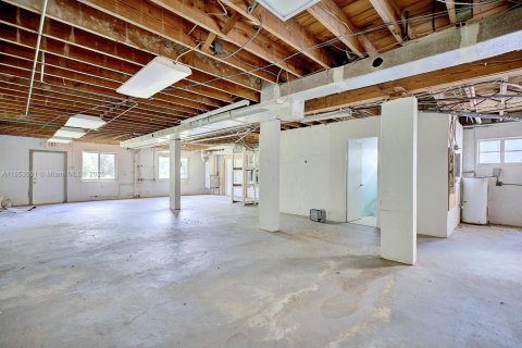 Commercial property in Sebring, Florida № 1962589 - photo 24