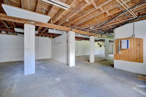 Commercial property in Sebring, Florida № 1962589 - photo 22