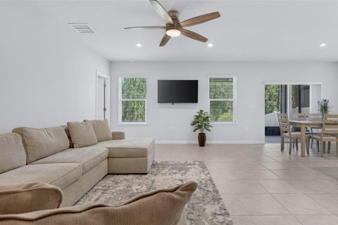 Casa en venta en Daytona Beach, Florida, 4 dormitorios, 167.97 m2 № 2138641 - foto 13