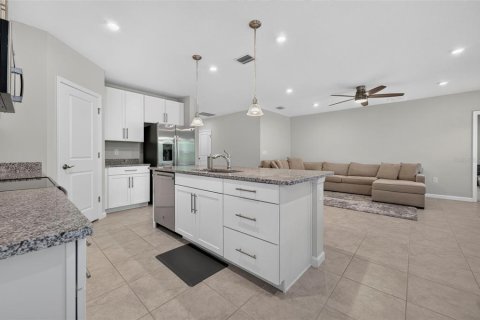 Casa en venta en Daytona Beach, Florida, 4 dormitorios, 167.97 m2 № 2138641 - foto 11