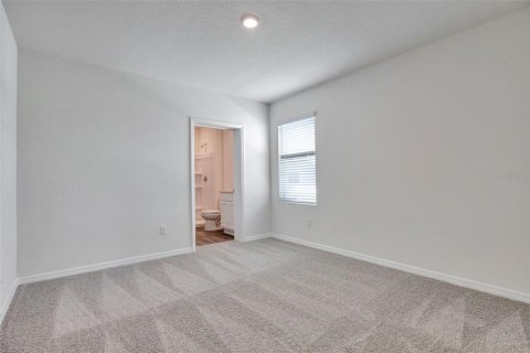 Casa en venta en Davenport, Florida, 4 dormitorios, 253.16 m2 № 2230763 - foto 15