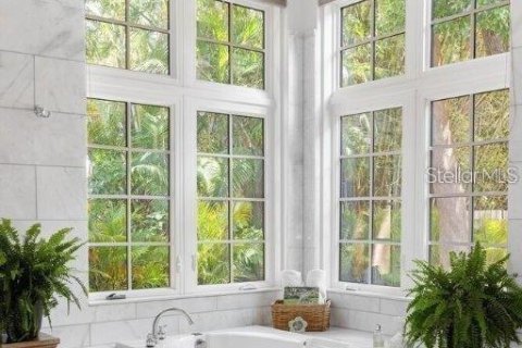 Купить виллу или дом в Сарасота, Флорида 4 комнаты, 539.95м2, № 2148683 - фото 29