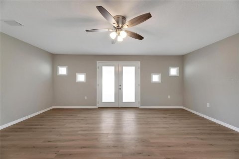 Villa ou maison à vendre à Apollo Beach, Floride: 3 chambres, 135.27 m2 № 2142181 - photo 30