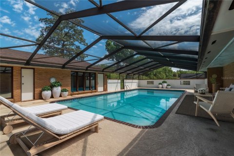 House in Ocala, Florida 5 bedrooms, 382.48 sq.m. № 1751950 - photo 30
