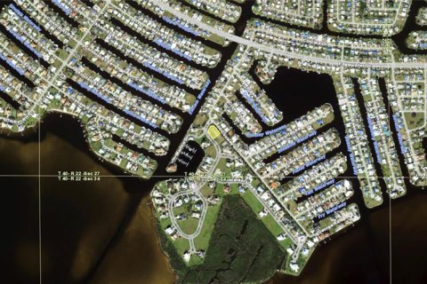 Terreno en venta en Port Charlotte, Florida № 1879731 - foto 5