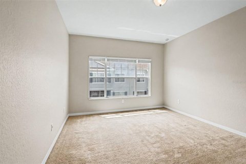 Condo in Orlando, Florida, 3 bedrooms № 2224654 - photo 12