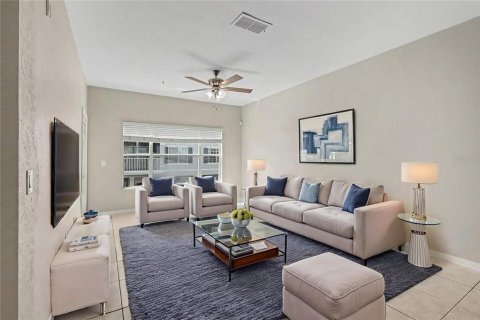 Condo in Orlando, Florida, 3 bedrooms № 2224654 - photo 7
