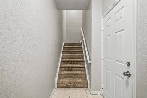Condo in Orlando, Florida, 3 bedrooms № 2224654 - photo 3