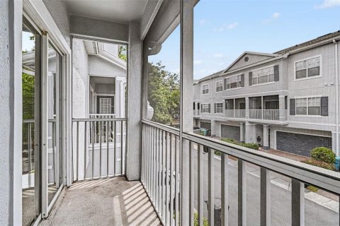 Condo in Orlando, Florida, 3 bedrooms № 2224654 - photo 27