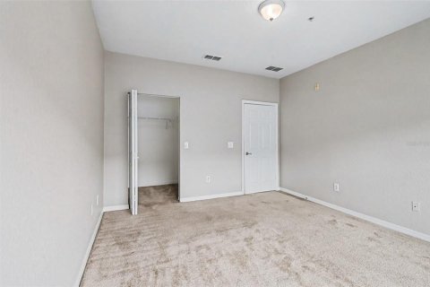 Condo in Orlando, Florida, 3 bedrooms № 2224654 - photo 20